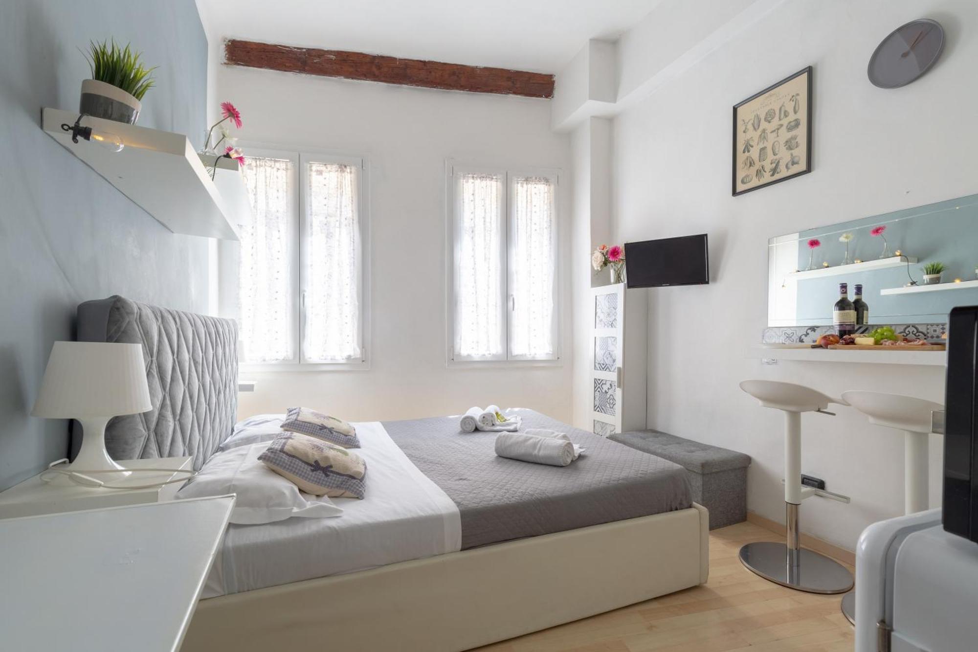 Beatrice Apartment